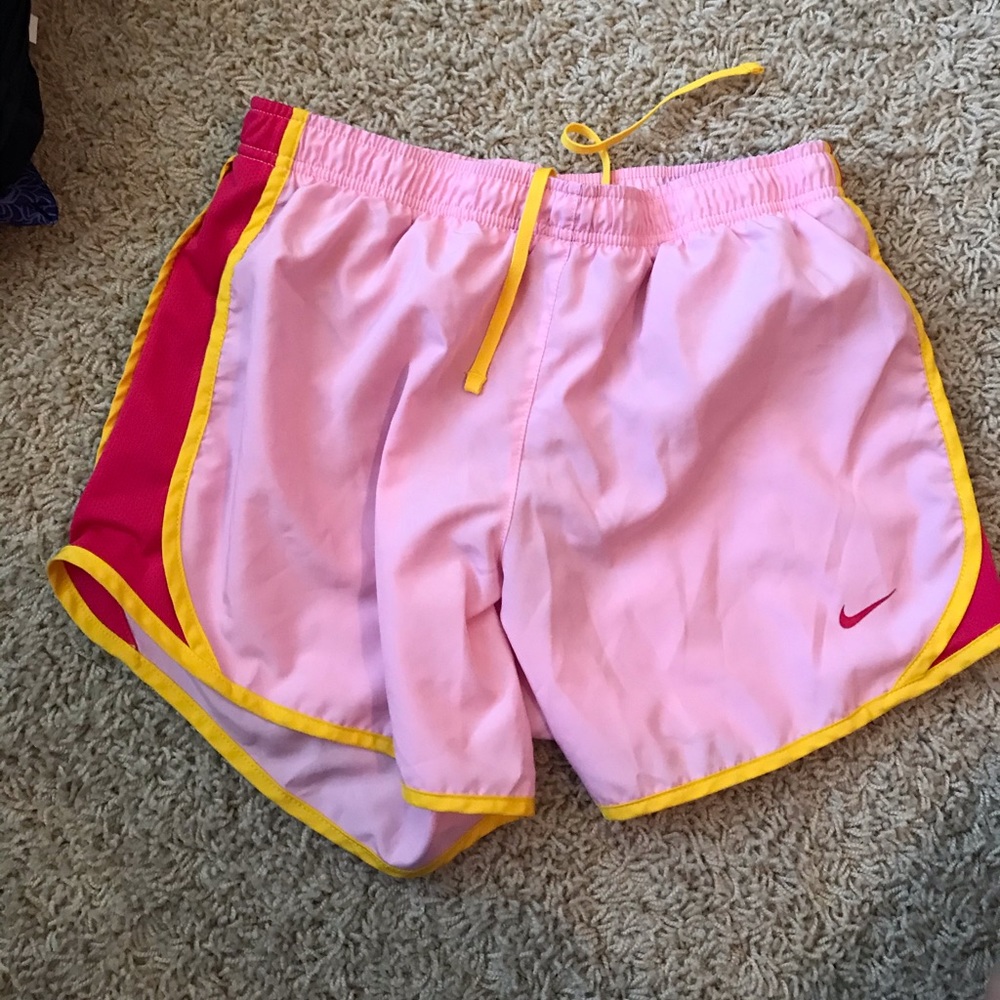 girls dry fit nike shorts